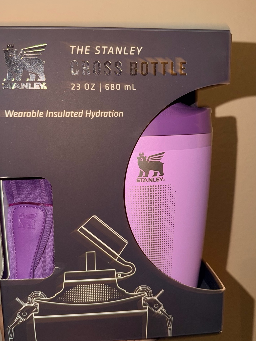 Stanley cross Bottle in Packaging 23 oz